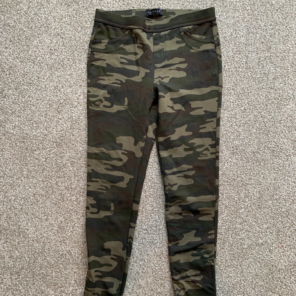 Sanctuary Camo Legging Pant